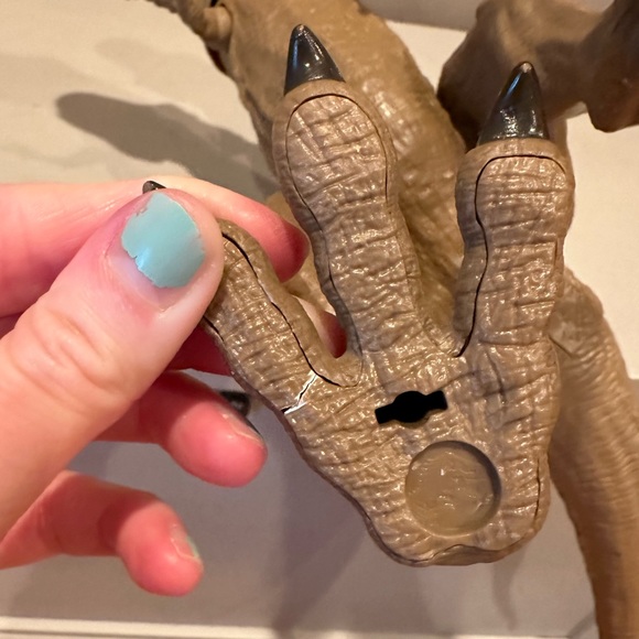 Jurassic World Dinosaur Lot of 4 Moveable - Picture 6 of 7